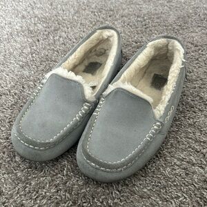 Ugg moccasin slippers
